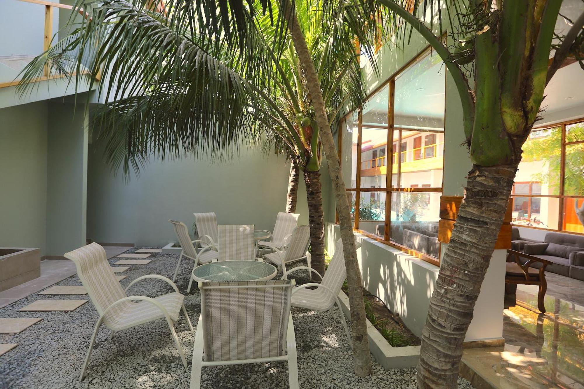 Kaani Village & Spa Maafushi Exteriér fotografie